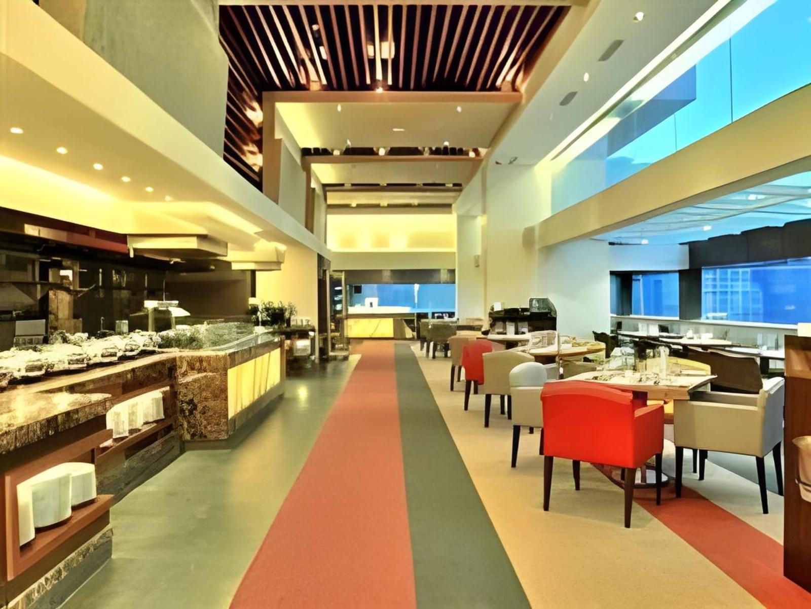 F1 Hotel Manila